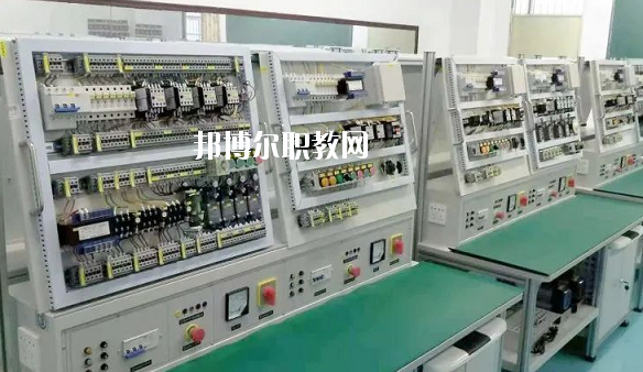 梅州五洲學(xué)校2020年報名條件、招生要求、招生對象