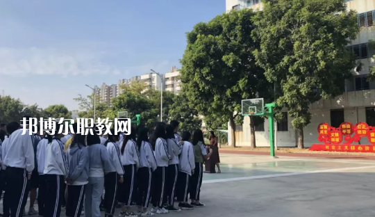 汕頭光明理工職業(yè)技術(shù)學(xué)校2021年報名條件、招生要求、招生對象