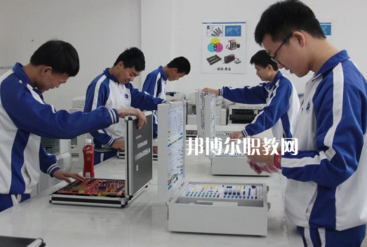 汕頭中博職業(yè)技術(shù)學(xué)校2021年學(xué)費(fèi)、收費(fèi)多少