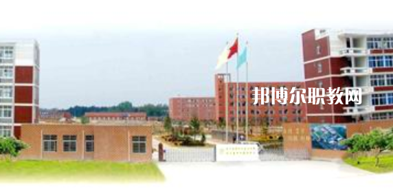 安慶市宜城科技學(xué)校怎么樣、好不好