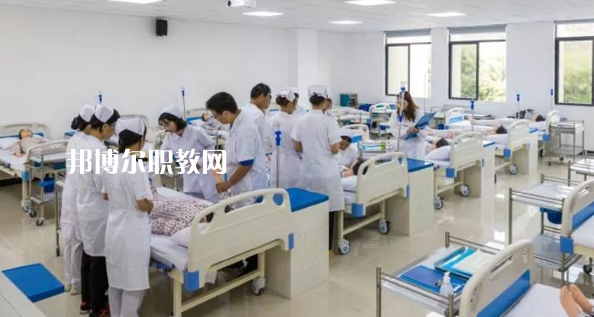 肇慶財經中等職業(yè)學校2021年報名條件、招生要求、招生對象