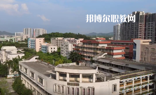 鶴山職業(yè)技術(shù)學(xué)校2021年學(xué)費(fèi)、收費(fèi)多少