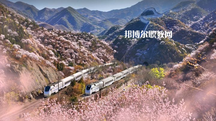 洛陽商業(yè)職業(yè)中等專業(yè)學(xué)校怎么樣、好不好