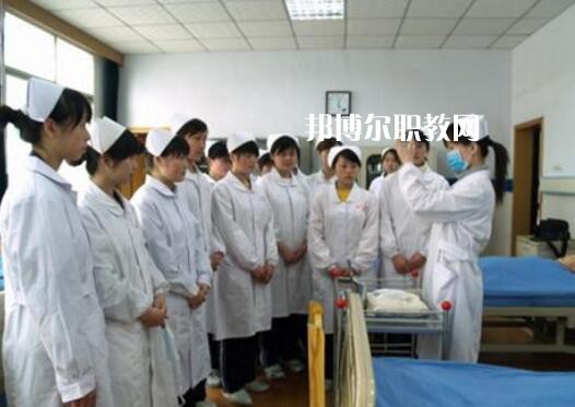 四川蜀都衛(wèi)生學(xué)校怎么樣、好不好