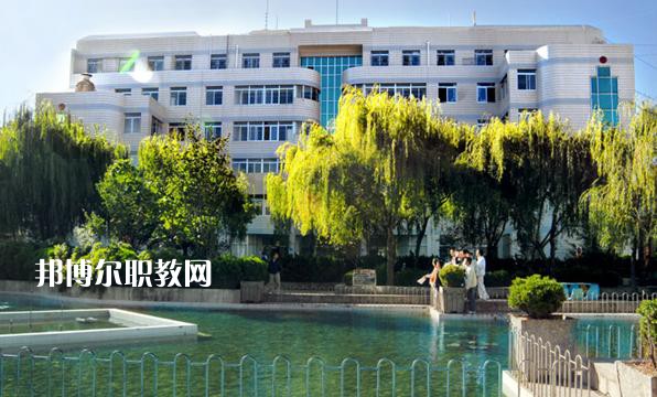 大理衛(wèi)生學(xué)校地2021年學(xué)費、收費多少