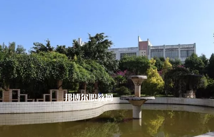 宜良高級(jí)職業(yè)中學(xué)2021年學(xué)費(fèi)、收費(fèi)多少