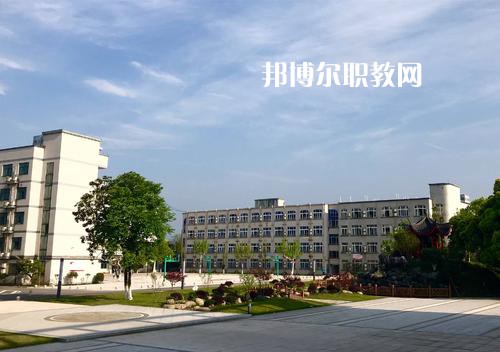 秦皇島市燕?？萍悸殬I(yè)學(xué)校網(wǎng)站網(wǎng)址