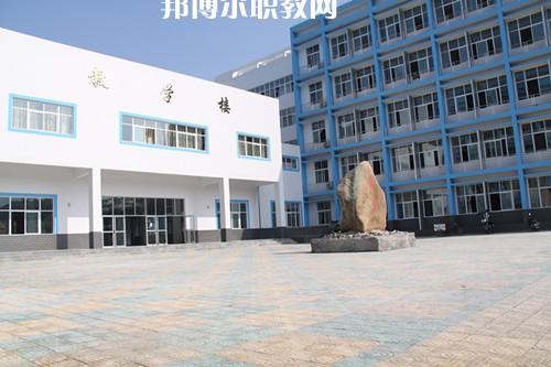 秦皇島市崇德中等職業(yè)學(xué)校2022年報名條件、招生要求、招生對象