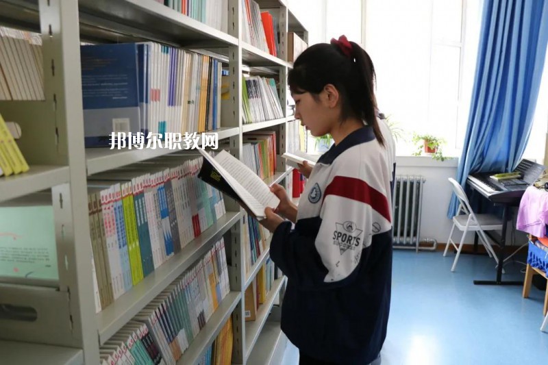 靖遠(yuǎn)職業(yè)教育中心2022年報名條件、招生要求、招生對象