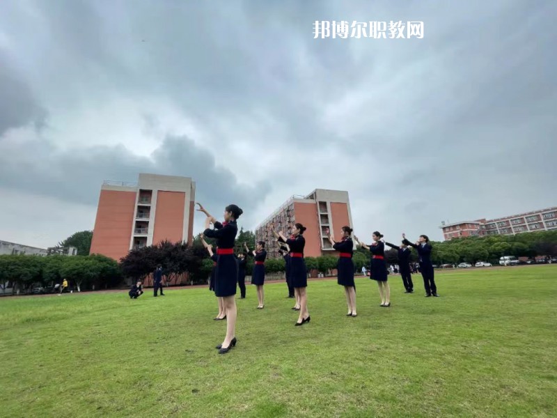蘇州福納影視藝術(shù)學校2022年有哪些專業(yè)