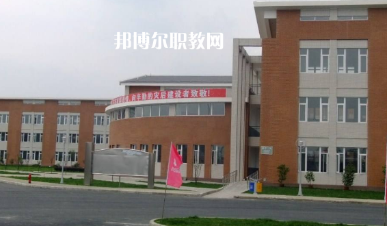 四川什邡職業(yè)中專(zhuān)學(xué)校2022年報(bào)名條件、招生要求、招生對(duì)象