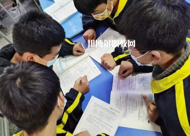 徐州機(jī)電技師學(xué)院2022年學(xué)費(fèi)、收費(fèi)多少