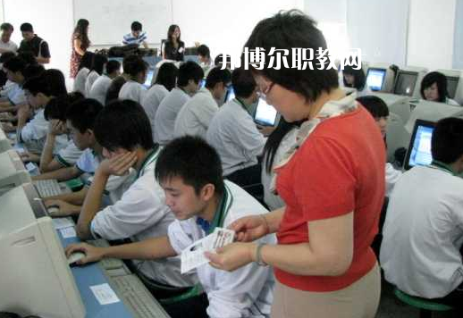 汕頭澄海職業(yè)技術(shù)學(xué)校2022年報(bào)名條件、招生要求、招生對(duì)象