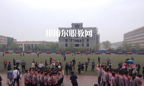青龍職教中心2022年報(bào)名條件、招生要求、招生對象