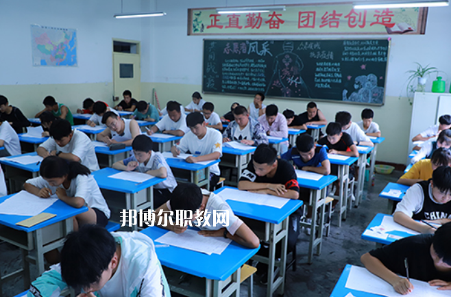 蘭州體育運(yùn)動(dòng)學(xué)校2022年報(bào)名條件、招生要求、招生對(duì)象