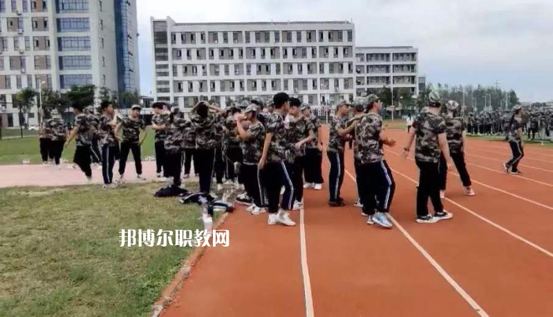淮安工業(yè)中等專業(yè)學(xué)校2022年報名條件、招生要求、招生對象
