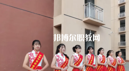 納雍中等職業(yè)學(xué)校2022年報名條件、招生要求、招生對象