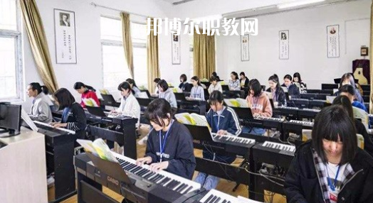 渦陽縣科技學校2022年報名條件、招生要求、招生對象
