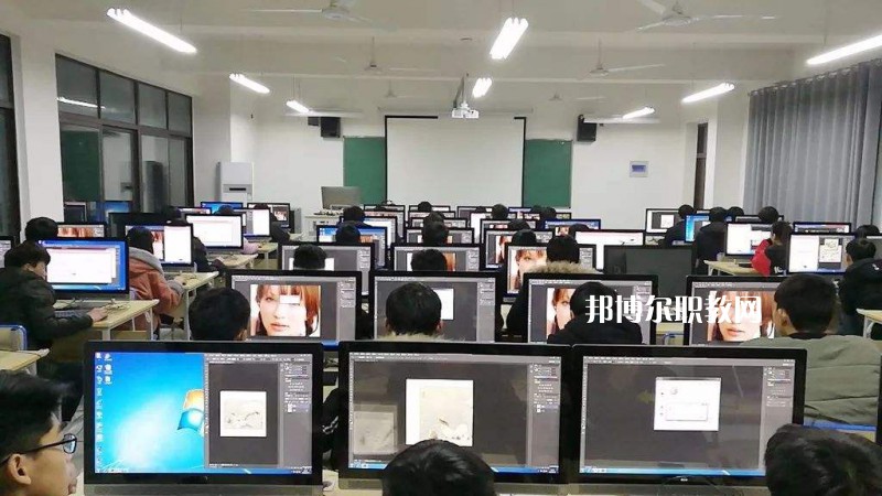 河北交通電視中等專業(yè)學(xué)校2022年學(xué)費(fèi)、收費(fèi)多少