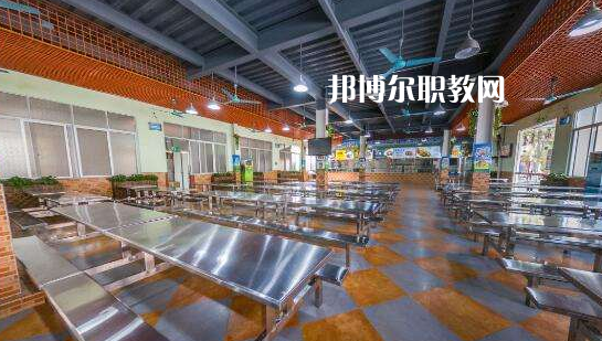 東莞南華職業(yè)技術(shù)學(xué)校2022年報名條件、招生要求、招生對象