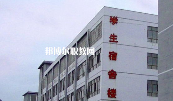 黔西南州英才職業(yè)技術學校2022年錄取分數線