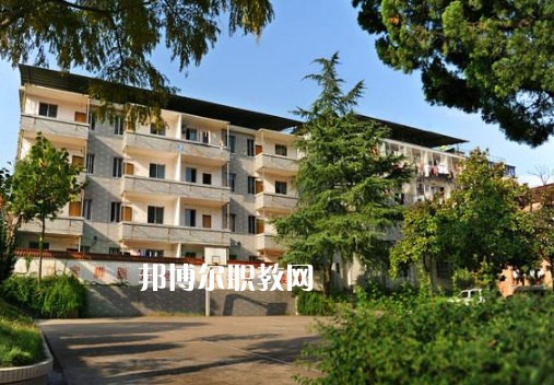 四川省簡(jiǎn)陽(yáng)平泉高級(jí)職業(yè)中學(xué)怎么樣、好不好