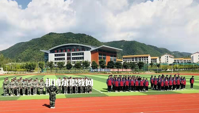 黃龍職業(yè)教育中心2022年報(bào)名條件、招生要求、招生對(duì)象