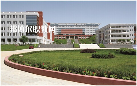 滄州工貿(mào)學(xué)校2022年學(xué)費(fèi)、收費(fèi)多少