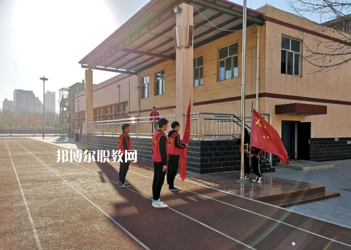 唐山路南職業(yè)技術(shù)學(xué)校2022年報(bào)名條件、招生要求、招生對象