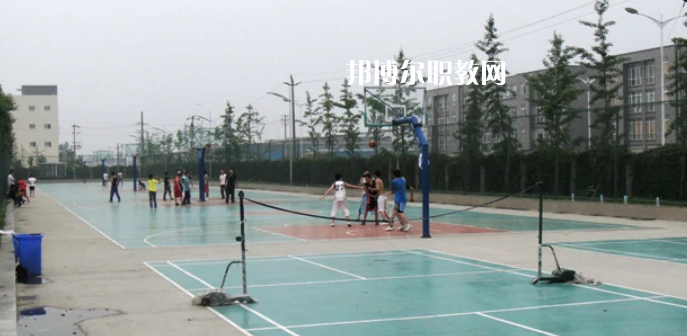 曲靖麒麟職業(yè)技術(shù)學(xué)校2022年學(xué)費(fèi)、收費(fèi)多少