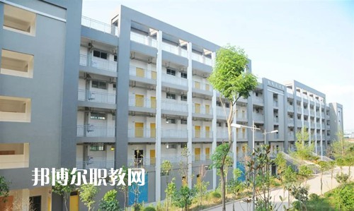 大竹縣職業(yè)中學(xué)2022年報(bào)名條件、招生要求、招生對(duì)象