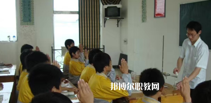 鄰水柑子職業(yè)技術(shù)學校2022年有哪些專業(yè)