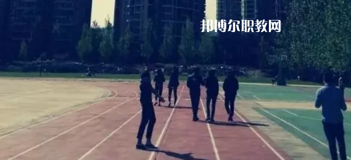 成都實用工程技術(shù)學(xué)校怎么樣、好不好