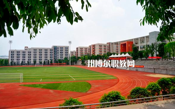 重慶建峰工業(yè)集團有限公司技工學(xué)校2022年報名條件、招生要求、招生對象