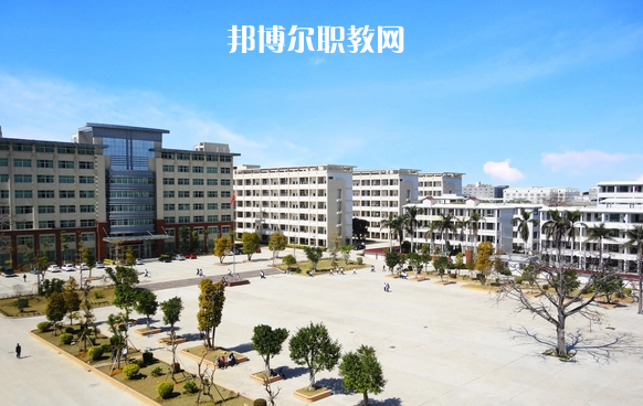 潮州職業(yè)技術(shù)學(xué)校學(xué)校怎么樣、好不好