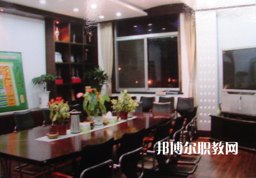 揚(yáng)州文化藝術(shù)學(xué)校2022年報(bào)名條件、招生要求、招生對(duì)象