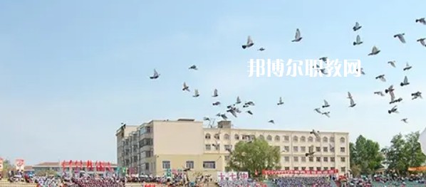 黑龍江省鶴崗衛(wèi)生學(xué)校2022年報(bào)名條件、招生要求、招生對(duì)象