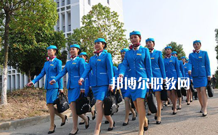 武漢交通科技學(xué)校2022年報名條件、招生要求、招生對象
