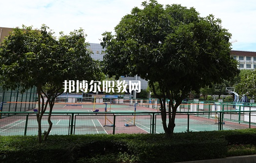 宜都職教中心2022年報名條件、招生要求、招生對象