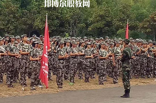 武漢南華光電職業(yè)技術學校2022年報名條件、招生要求、招生對象