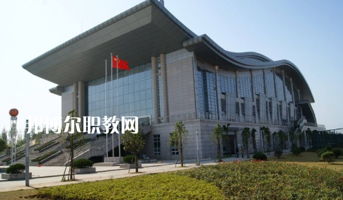 武漢體育運(yùn)動(dòng)學(xué)校2022年報(bào)名條件、招生要求、招生對(duì)象