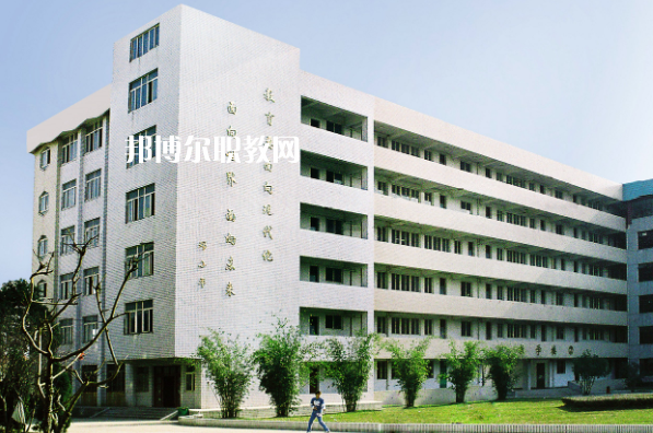 武漢技師學(xué)院2022年報名條件、招生要求、招生對象