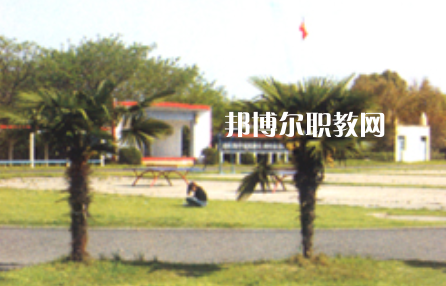 湖北汽車工業(yè)實(shí)驗(yàn)技工學(xué)校2022年怎么樣、好不好