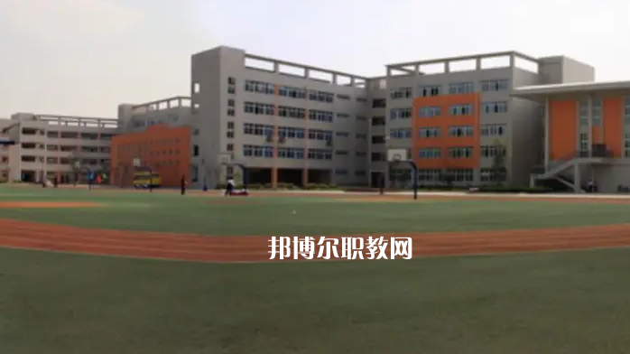 成都禮儀職業(yè)中學(xué)2022年怎么樣、好不好