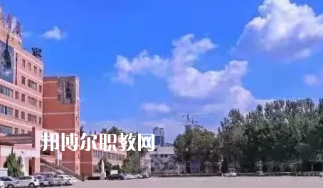 廣州工商技工學(xué)校2022年報(bào)名條件、招生要求、招生對象