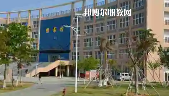 廈門高職?？圃盒Ｅ琶?1強