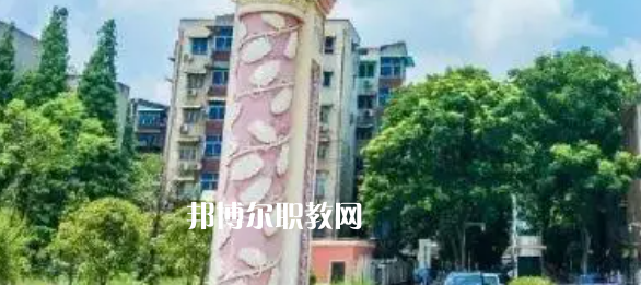 湖南高職?？圃盒Ｅ琶?8強