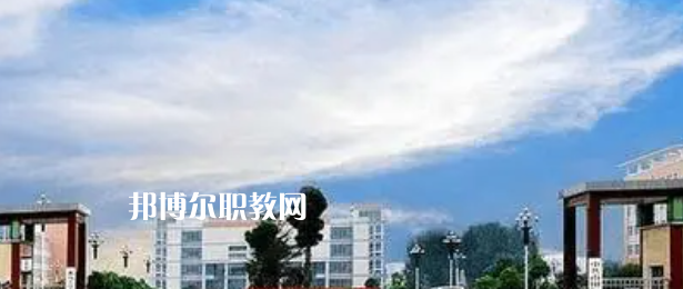 河南高職?？圃盒Ｅ琶?6強