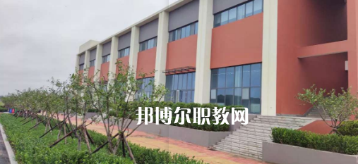 2023青島西大技工學校招生計劃 招生人數(shù)是多少(附要求、條件、對象)