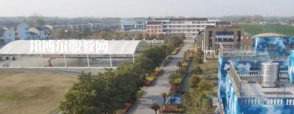 泰州市姜堰區(qū)新世紀武藝學校地址在哪里，哪個地區(qū)，哪個城市?